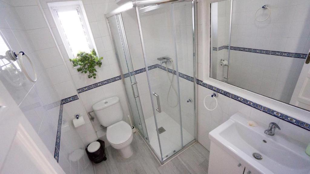 Rentalsevilla Casa Viva Triana Екстериор снимка